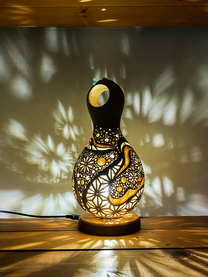 #240604 Gourd lamp ひょうたんランプ