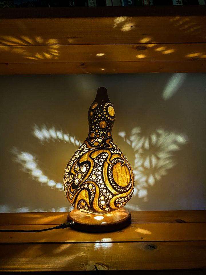 #240602 Gourd lamp ひょうたんランプ