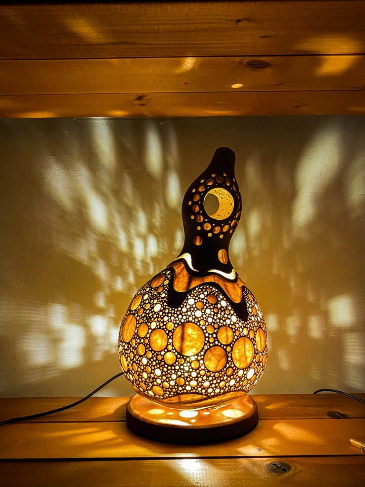 #240601 Gourd lamp ひょうたんランプ