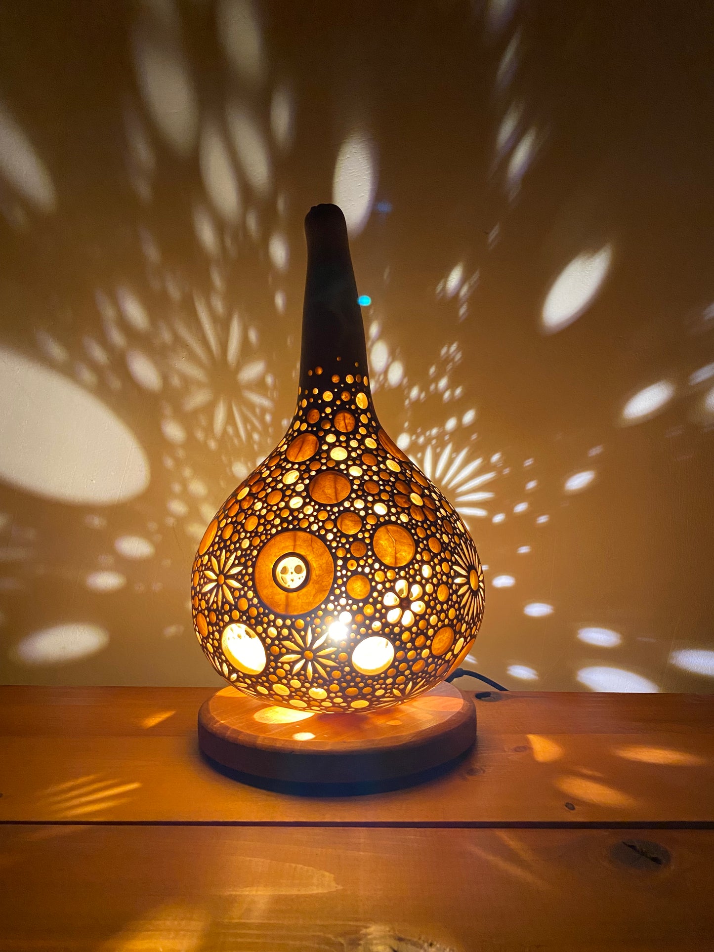 #241101 Gourd lamp ひょうたんランプ