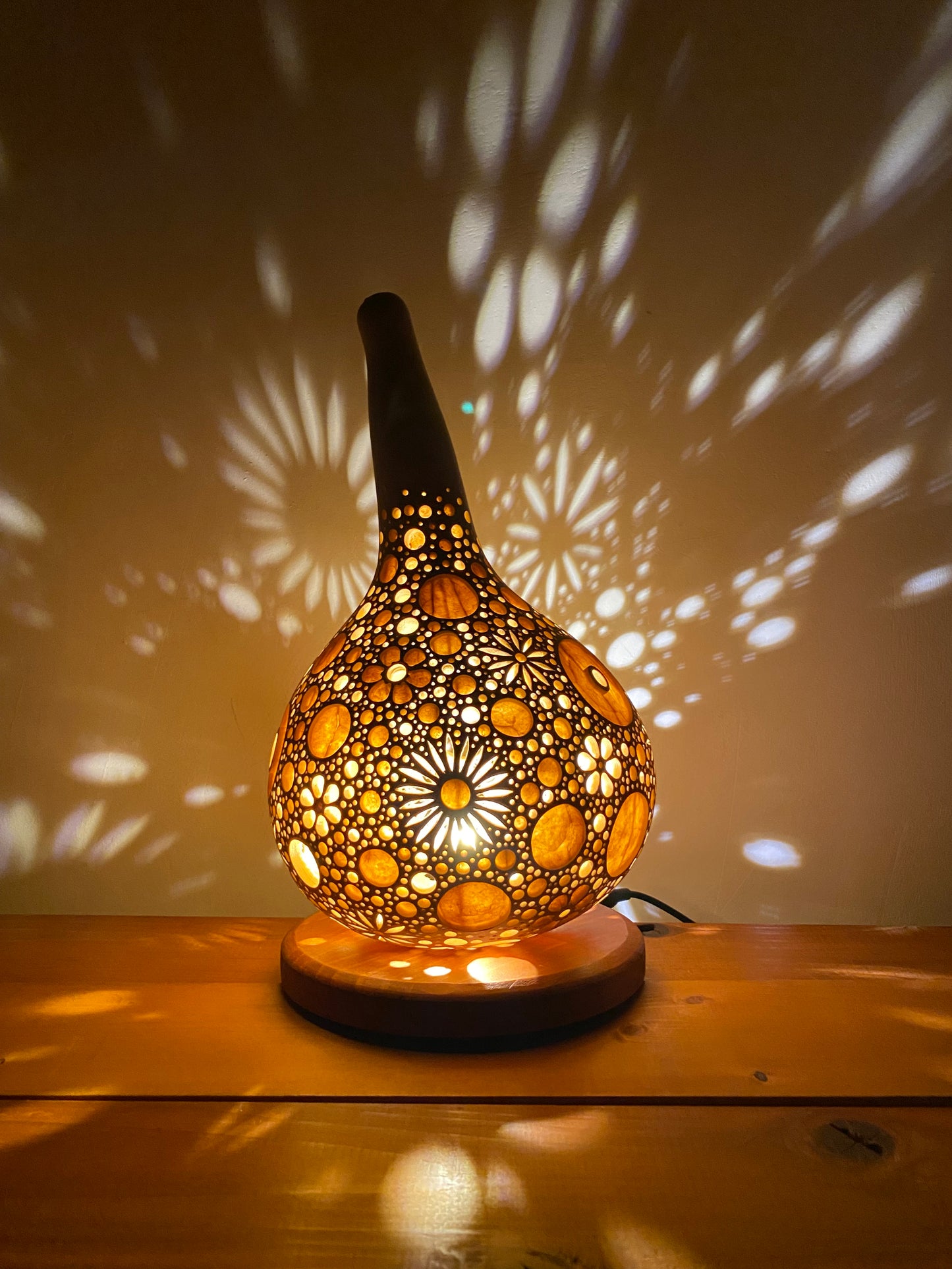 #241101 Gourd lamp ひょうたんランプ