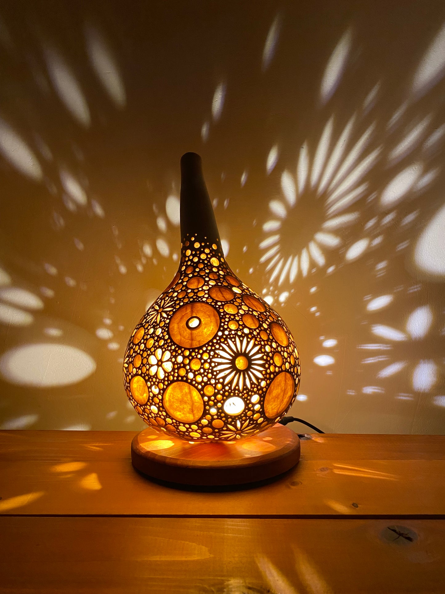 #241101 Gourd lamp ひょうたんランプ