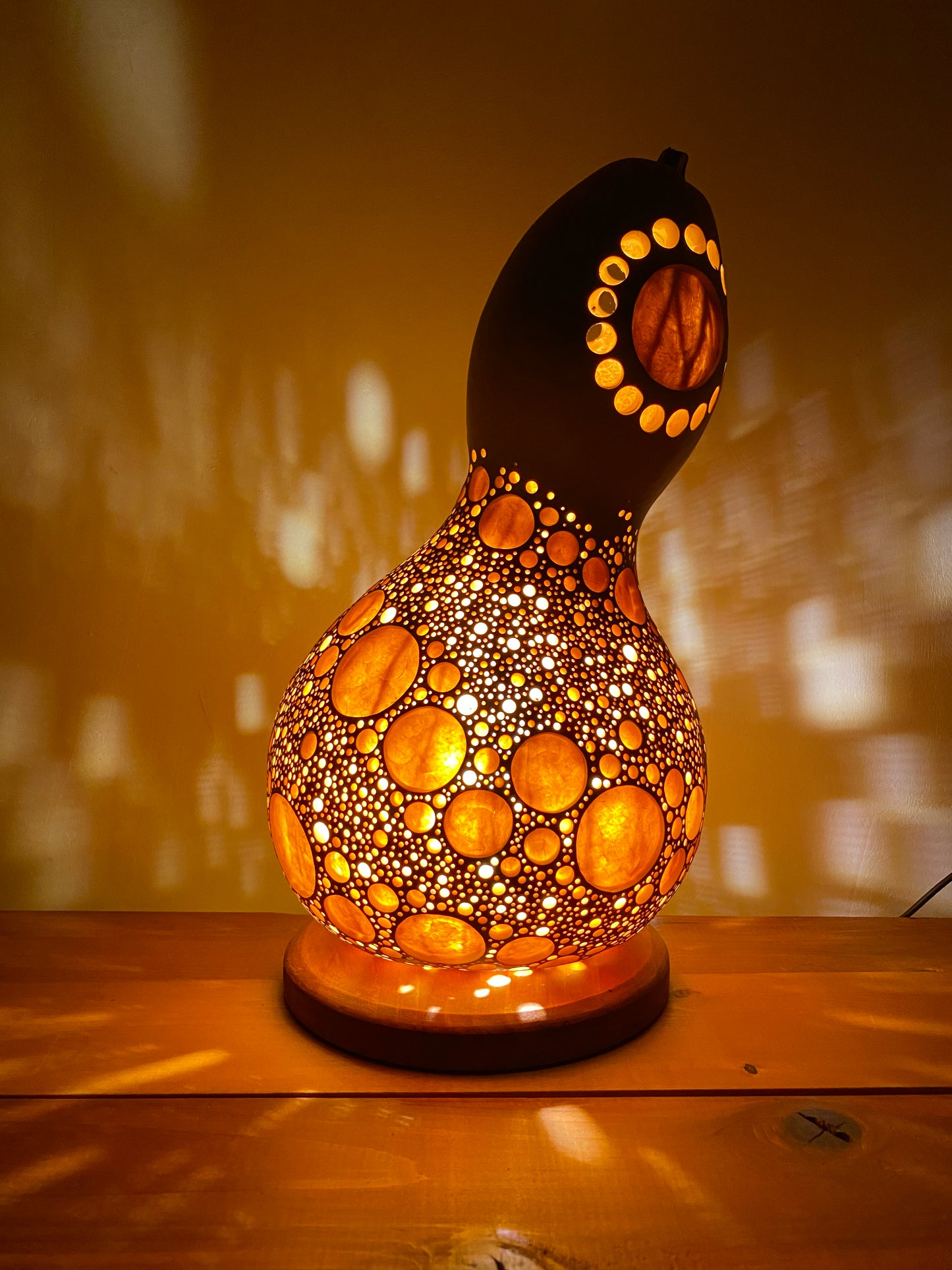 #241102 Gourd lamp ひょうたんランプ