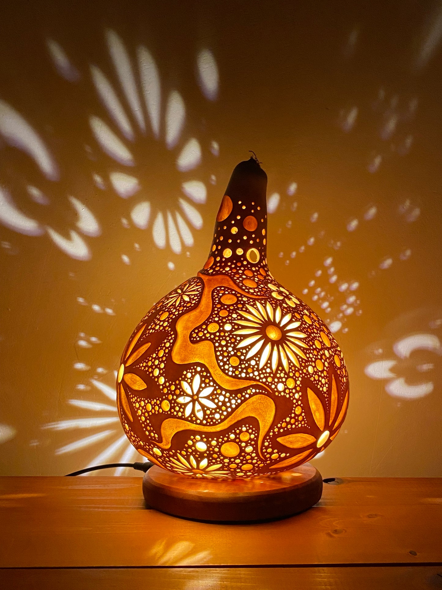 #241104 Gourd lamp ひょうたんランプ