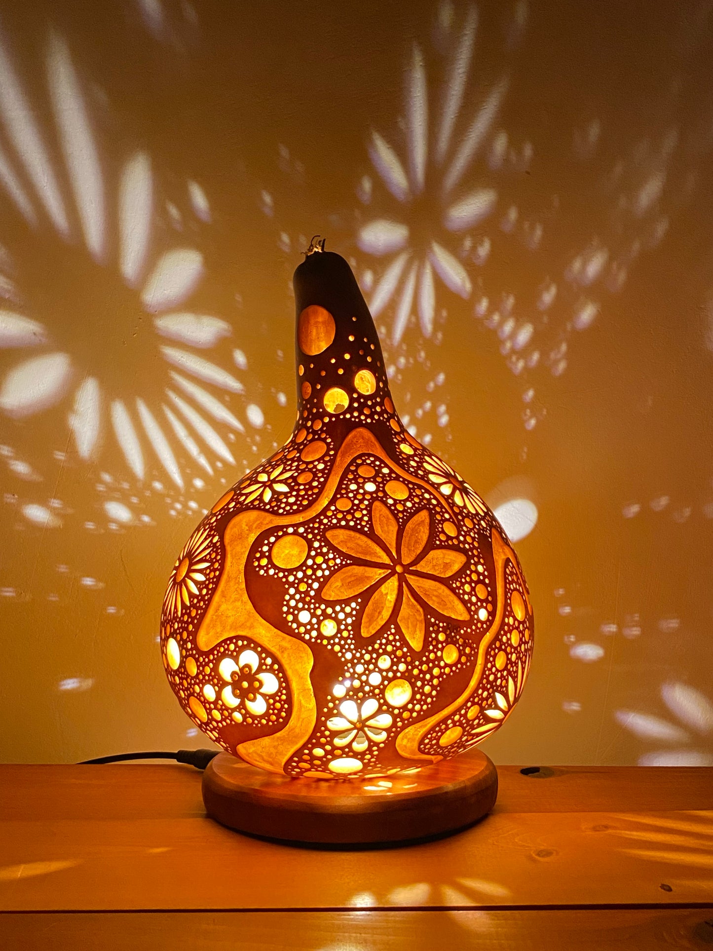 #241104 Gourd lamp ひょうたんランプ