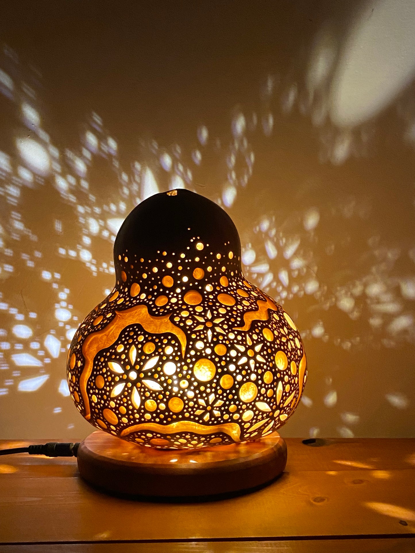 #241105 Gourd lamp ひょうたんランプ