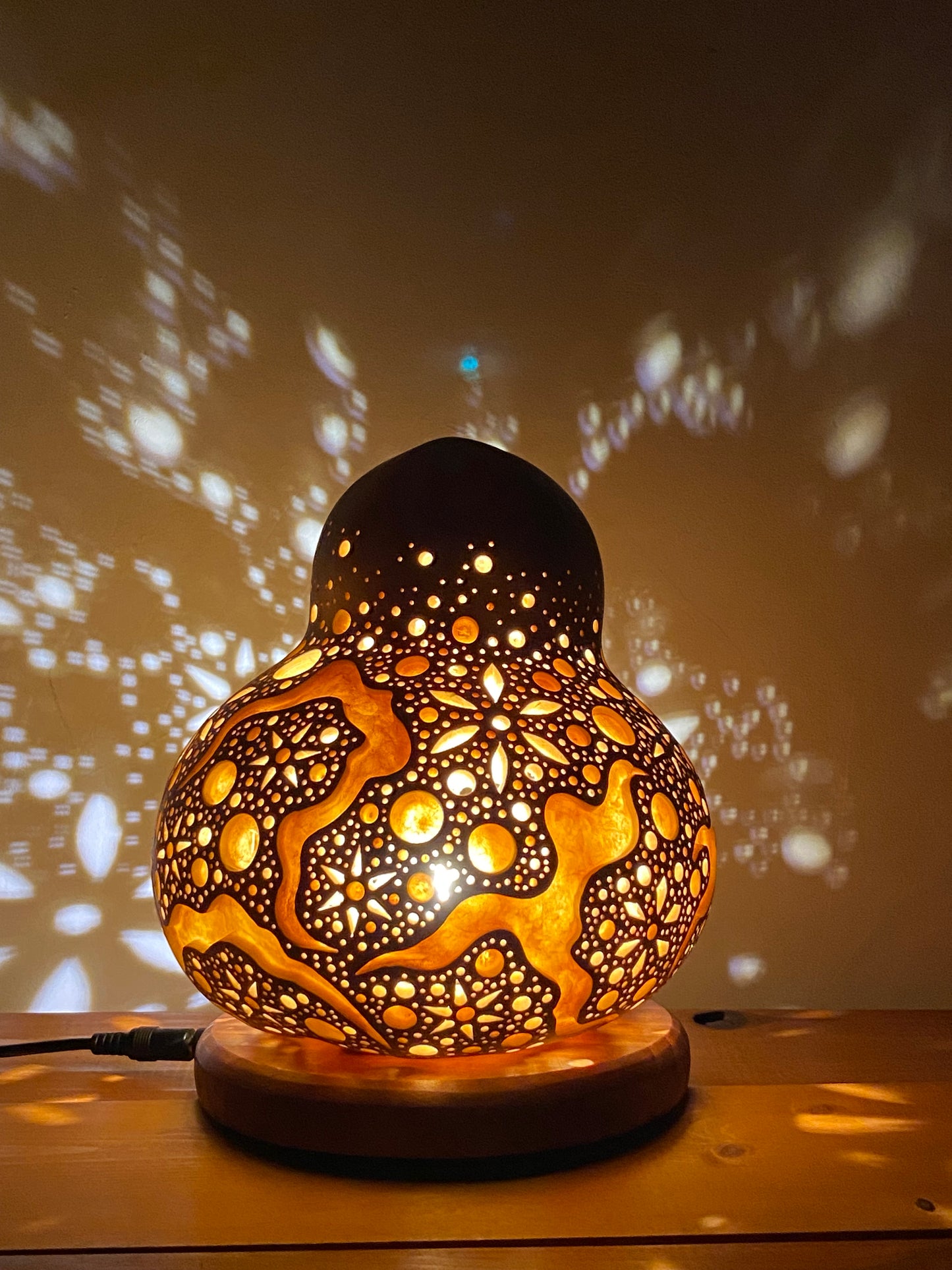 #241105 Gourd lamp ひょうたんランプ