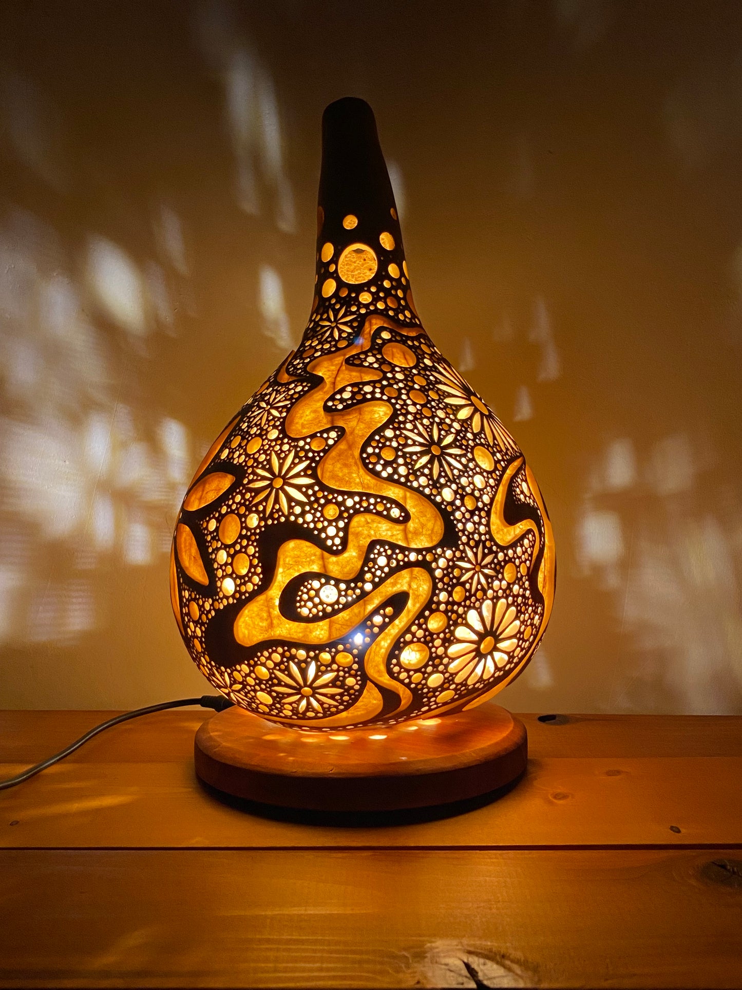 #241107 Gourd lamp ひょうたんランプ