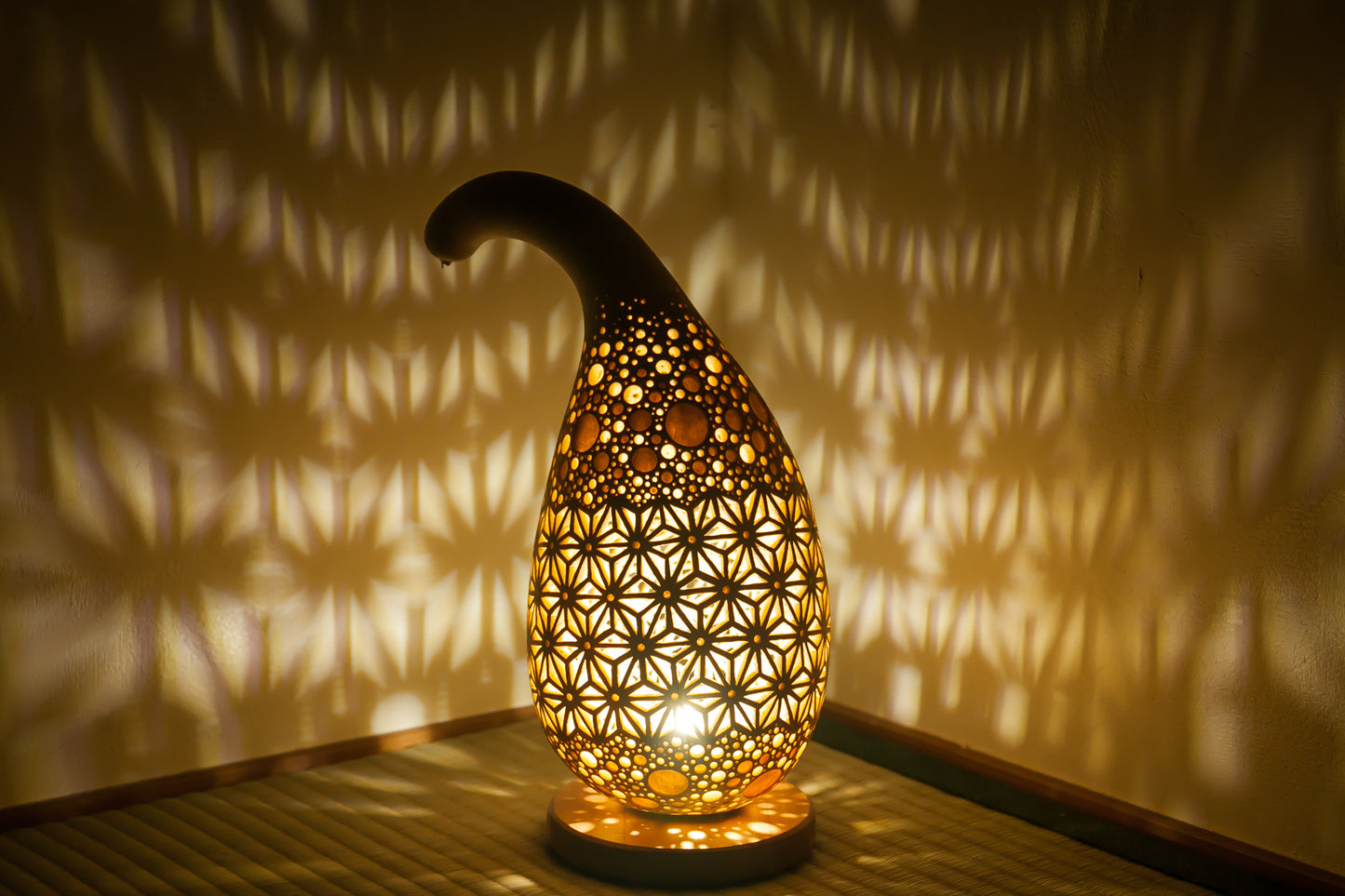 #010916　Gourd lamp ひょうたんランプ