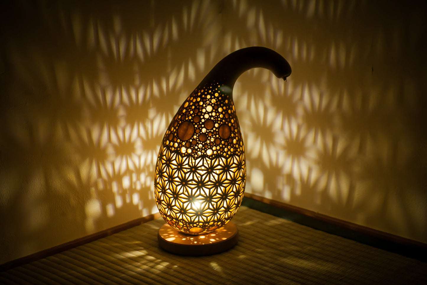 #010916　Gourd lamp ひょうたんランプ