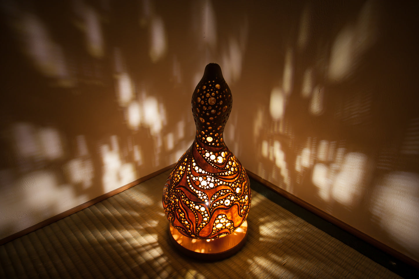 #01004　Gourd lamp ひょうたんランプ