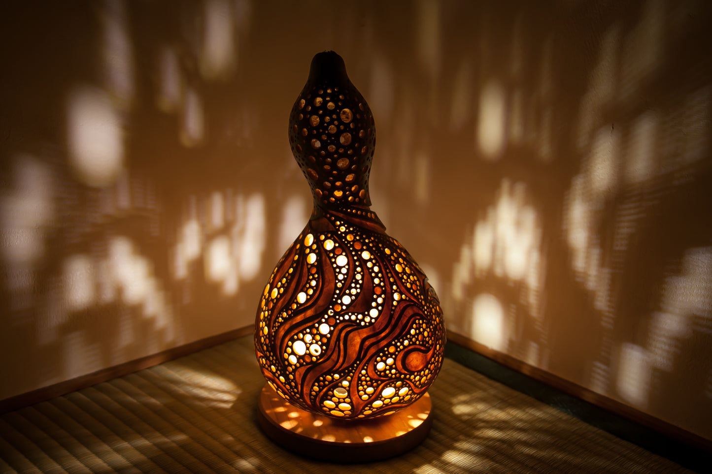 #01004　Gourd lamp ひょうたんランプ