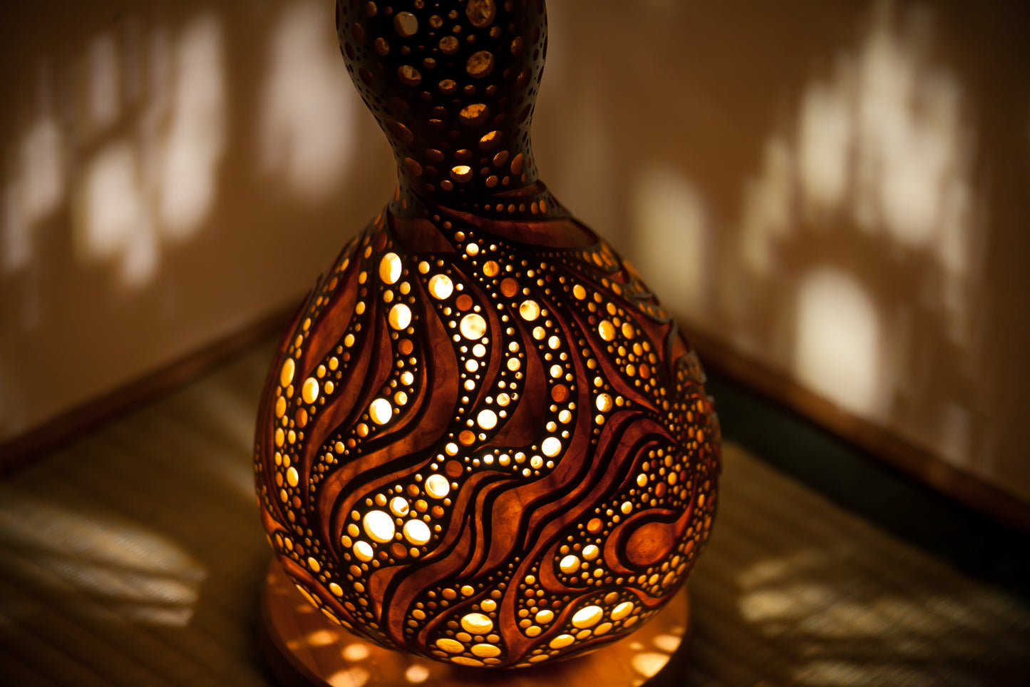 #01004　Gourd lamp ひょうたんランプ