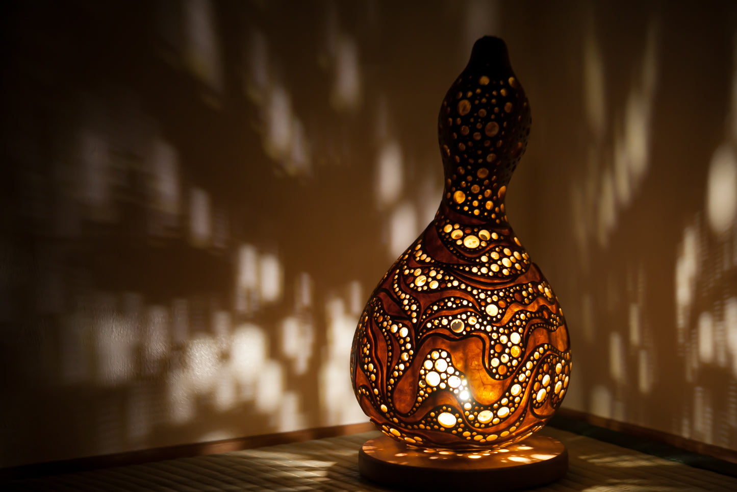 #01004　Gourd lamp ひょうたんランプ